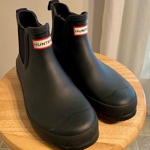 Hunter Chelsea rain boots black ankle boots size 8